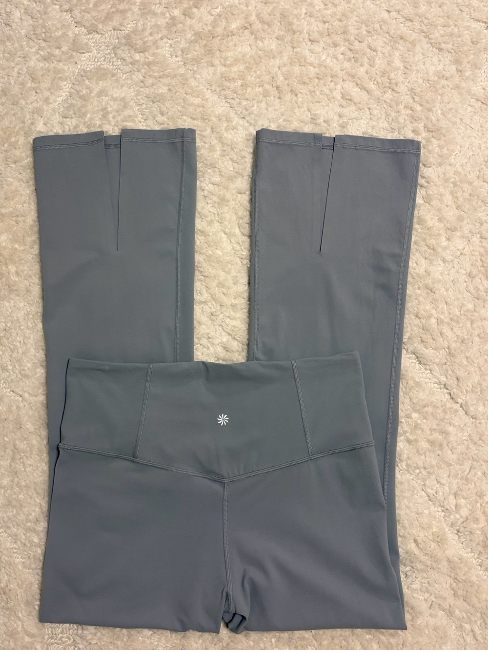 NWOT Athleta Elation Split Flare Yoga Pant Light Gray LP Large Petite - Picture 5 of 8